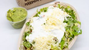 Cheese vs Sour Cream at Chipotle: Real Numbers and Which One Wins